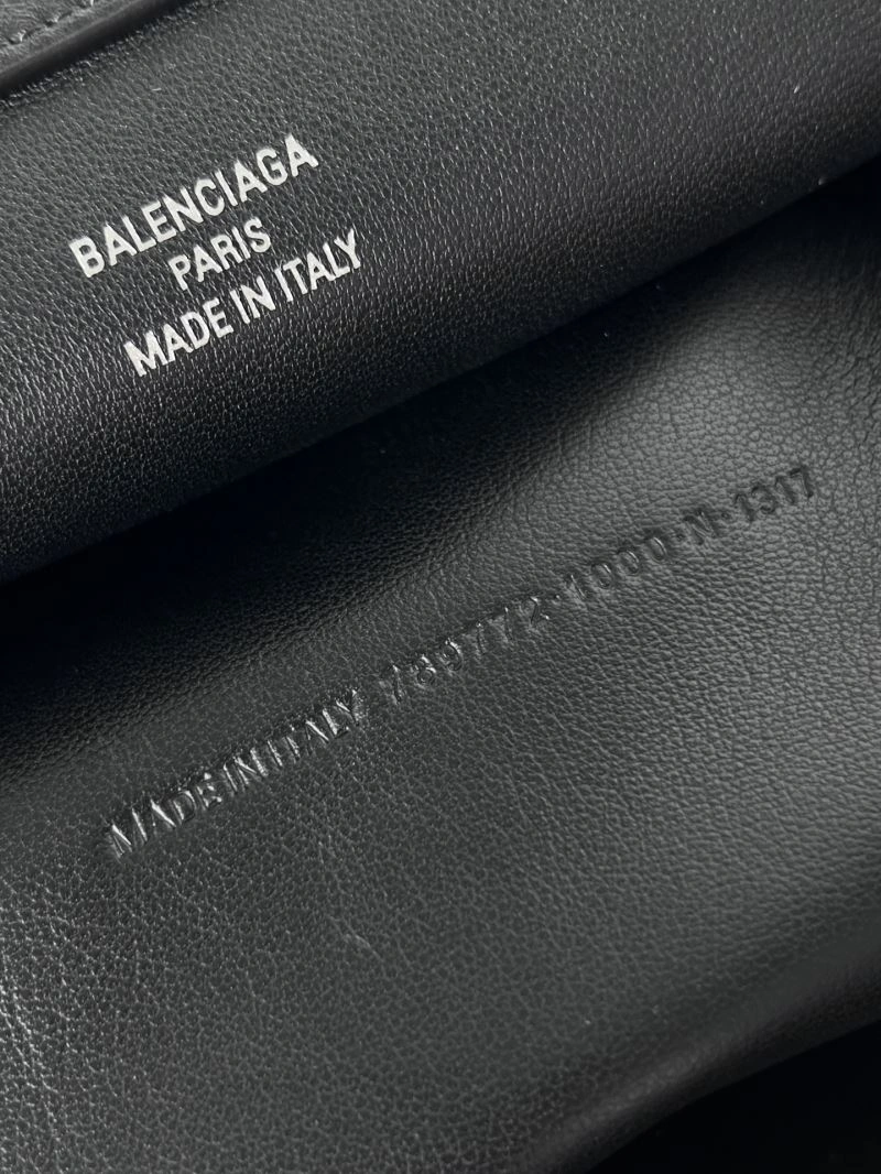 Balenciaga Rodeo Drive  Oversized Luxury Tote Bag MoistureWicking 69991