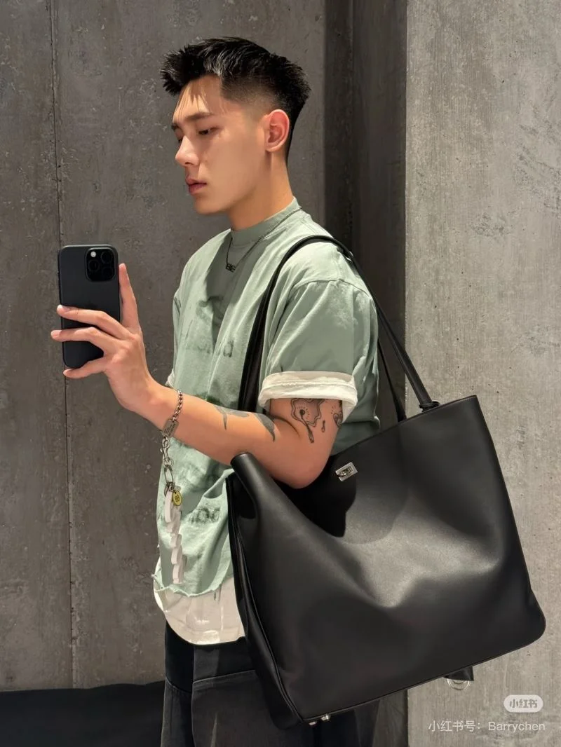 HighPerformance Balenciaga Rodeo Luxe Open-Top Tote with Metal Turn-Lock 38249
