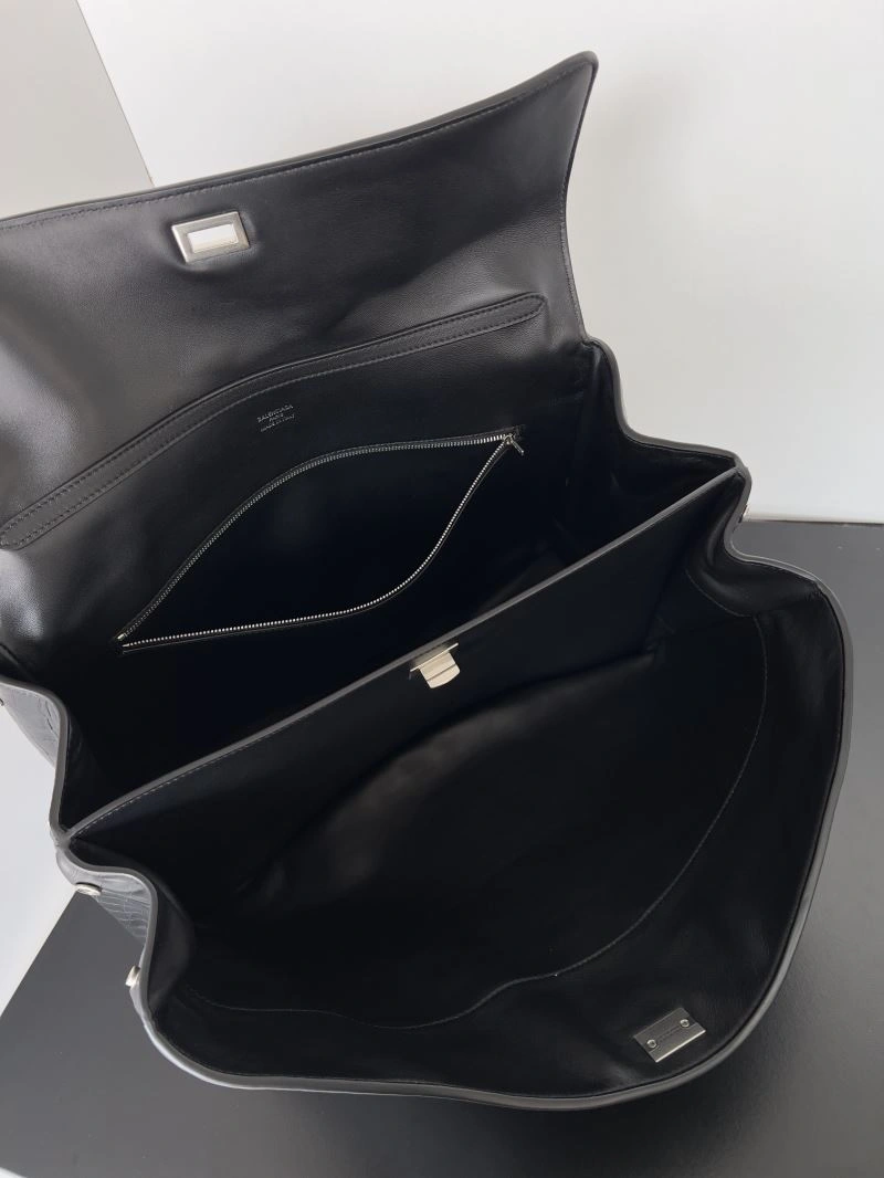 Stylish Balenciaga Rodeo Luxe Oversized  Bag - Effortless Chic 69930