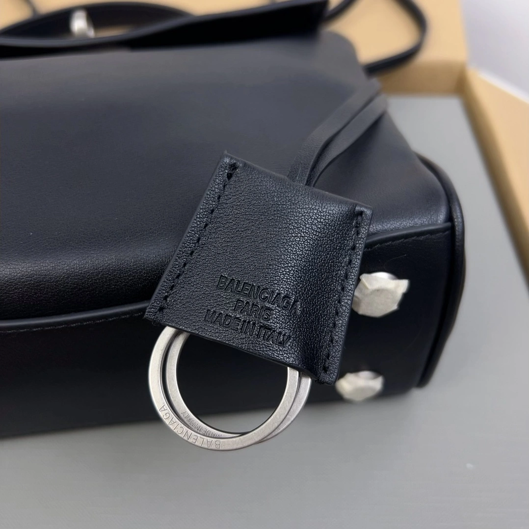 Balenciaga Rodeo Luxe  Oversized Bag - Effortless Chic Affordable 60908