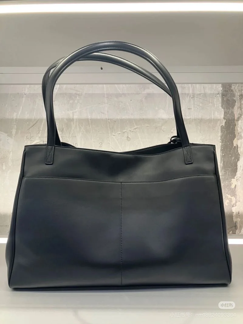 FashionForward Balenciaga Rodeo  Open-Top Tote Bag 38248