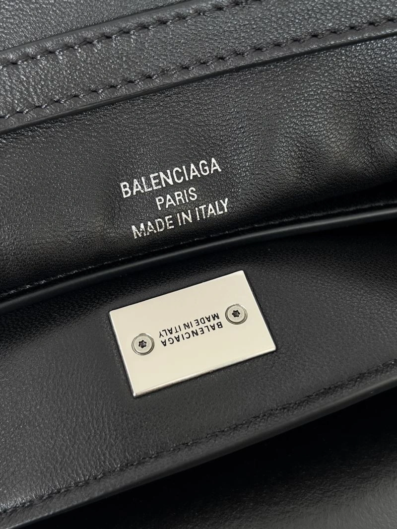Sustainable Balenciaga Rodeos Oversized  Bag - Effortless Luxe Utility 69931