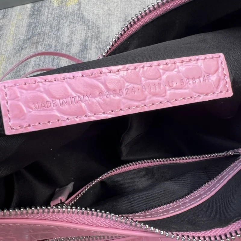 Supportive Balenciaga Sakura Pink CrocodileBalenciaga Le Cagole Half-Moon Bag 38375