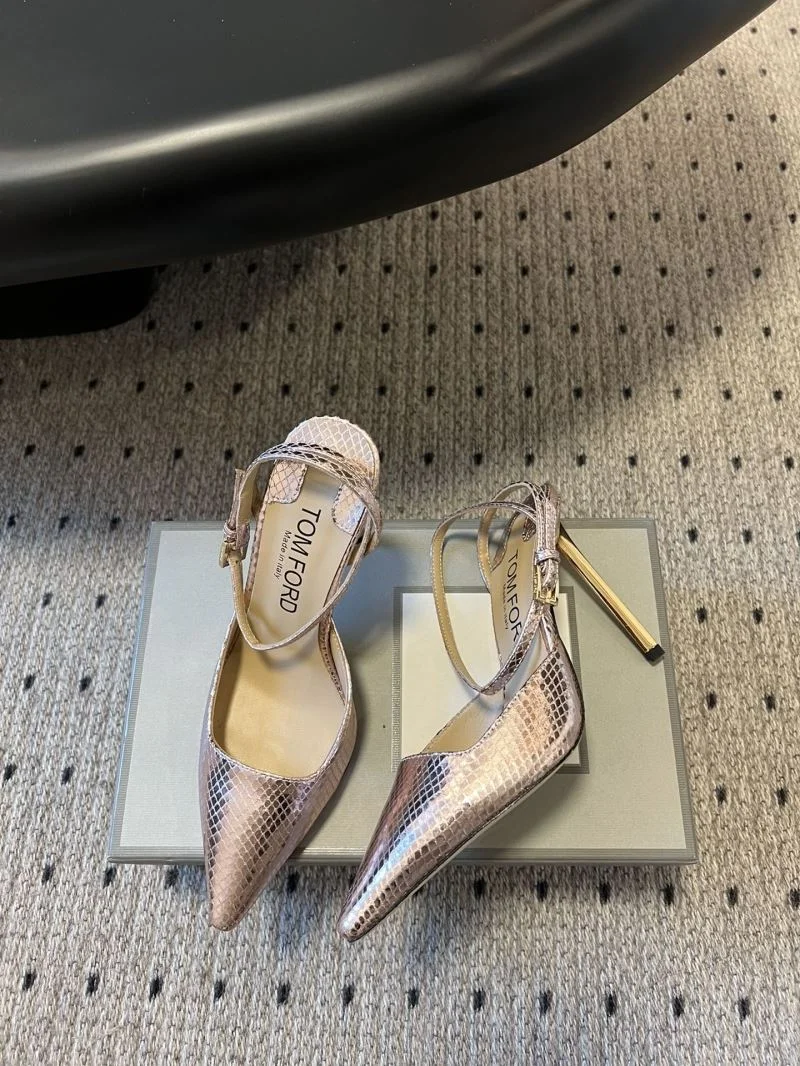 Contemporary Balenciaga Sandals 16901