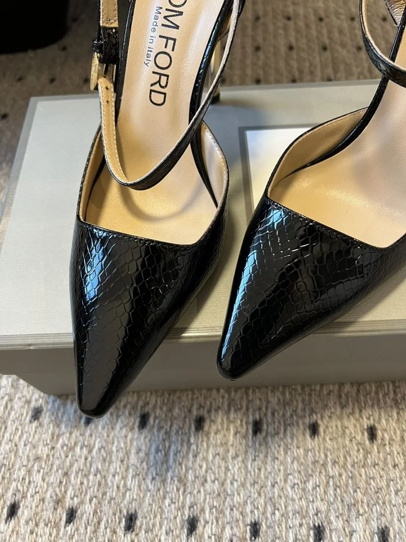 TechFriendly Balenciaga Sandals 16911