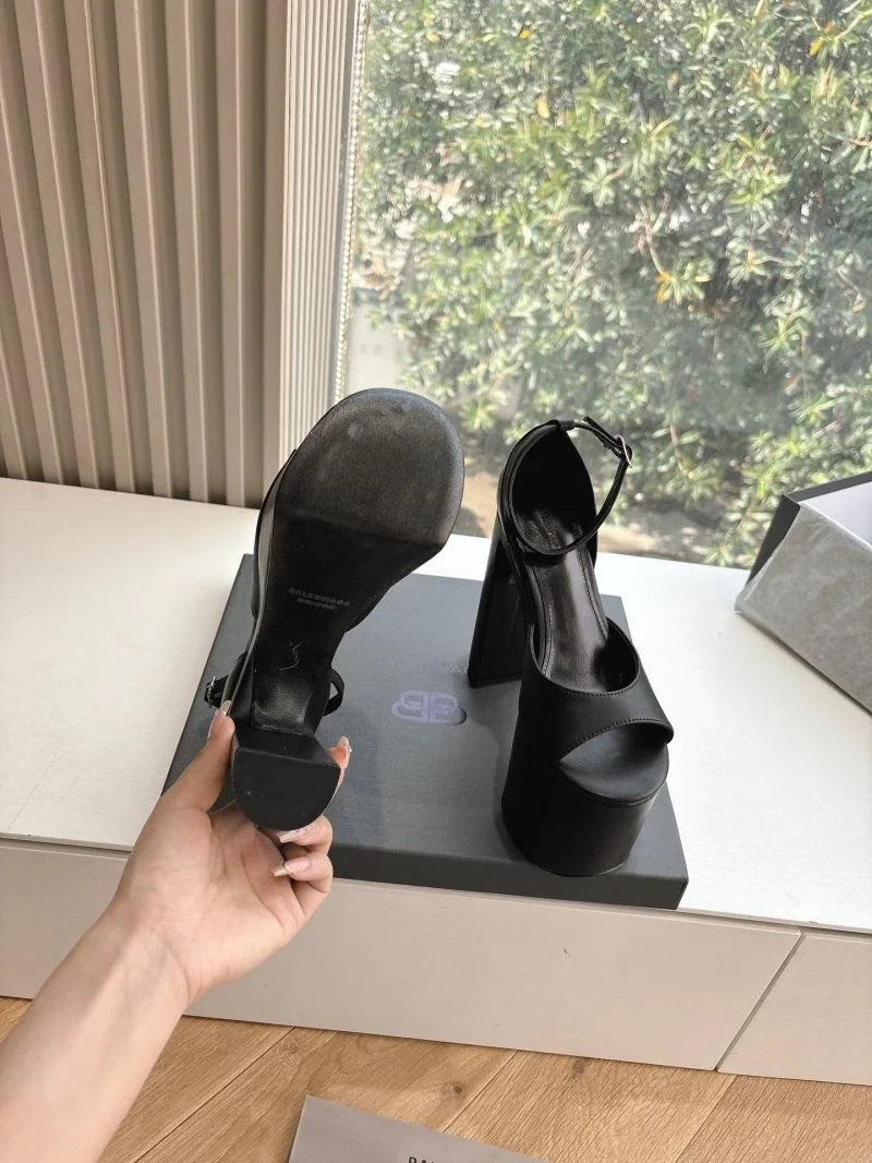 Balenciaga Sandals Unisex 16798