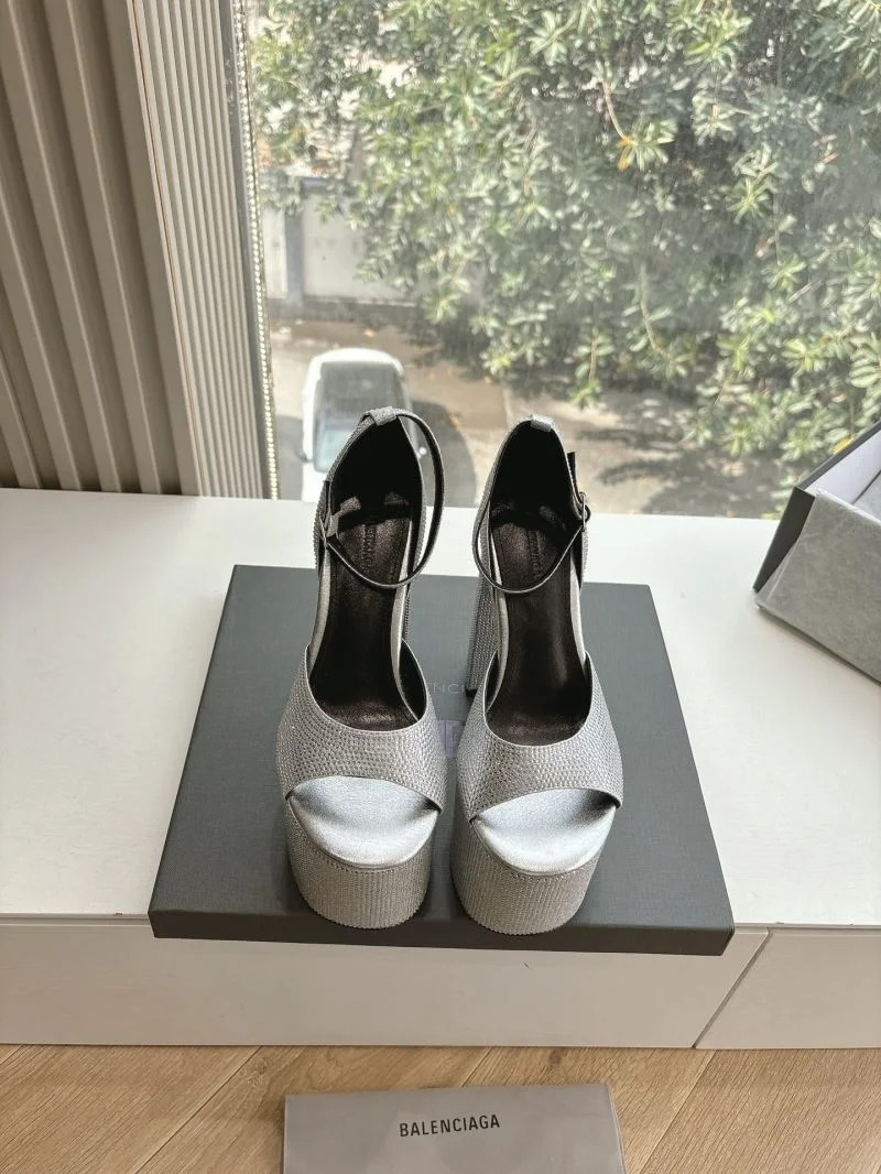 Sustainable Balenciaga Sandals 16781