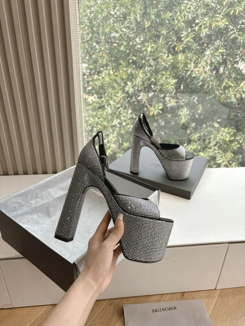 Balenciaga Sandals StreetReady 16800