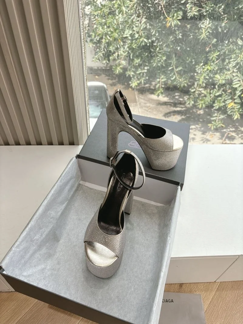 Balenciaga Sandals OnTrend 16793