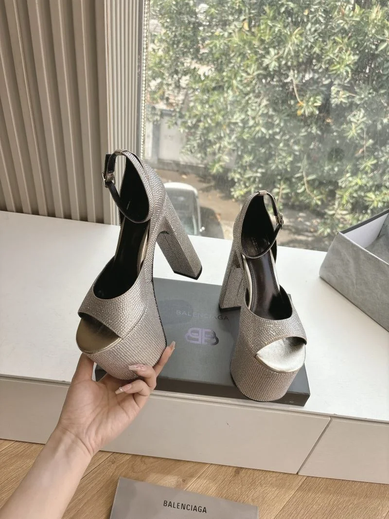 Balenciaga Sandals OnTrend 16793