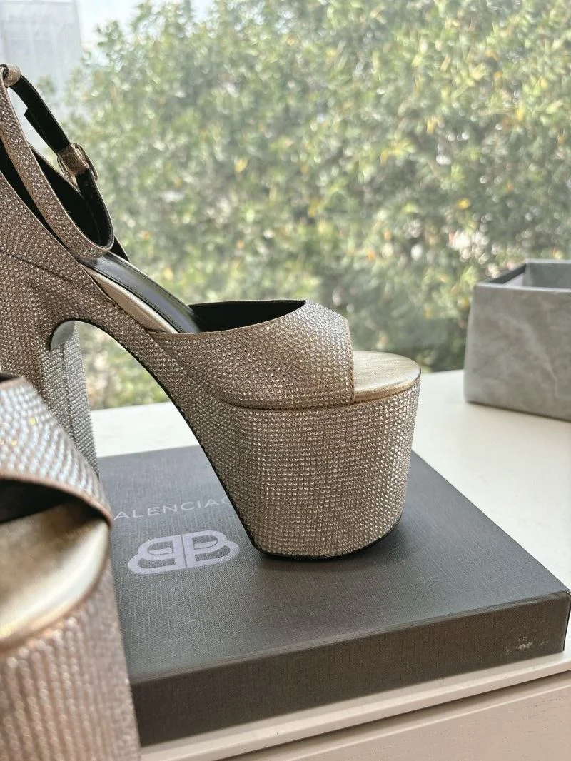 Balenciaga Sandals OnTrend 16793
