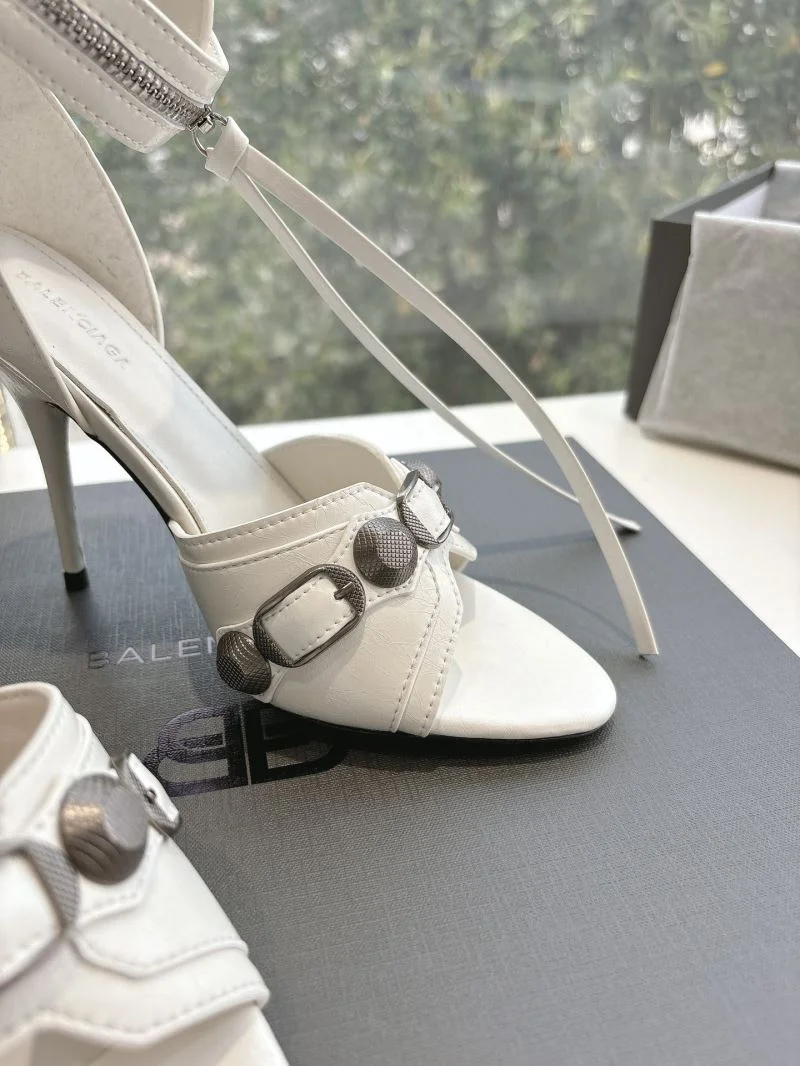 Elegant Balenciaga Sandals 16855