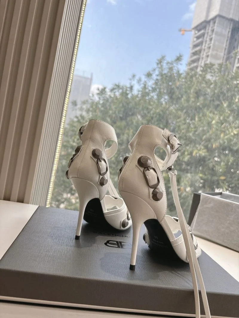 Elegant Balenciaga Sandals 16855