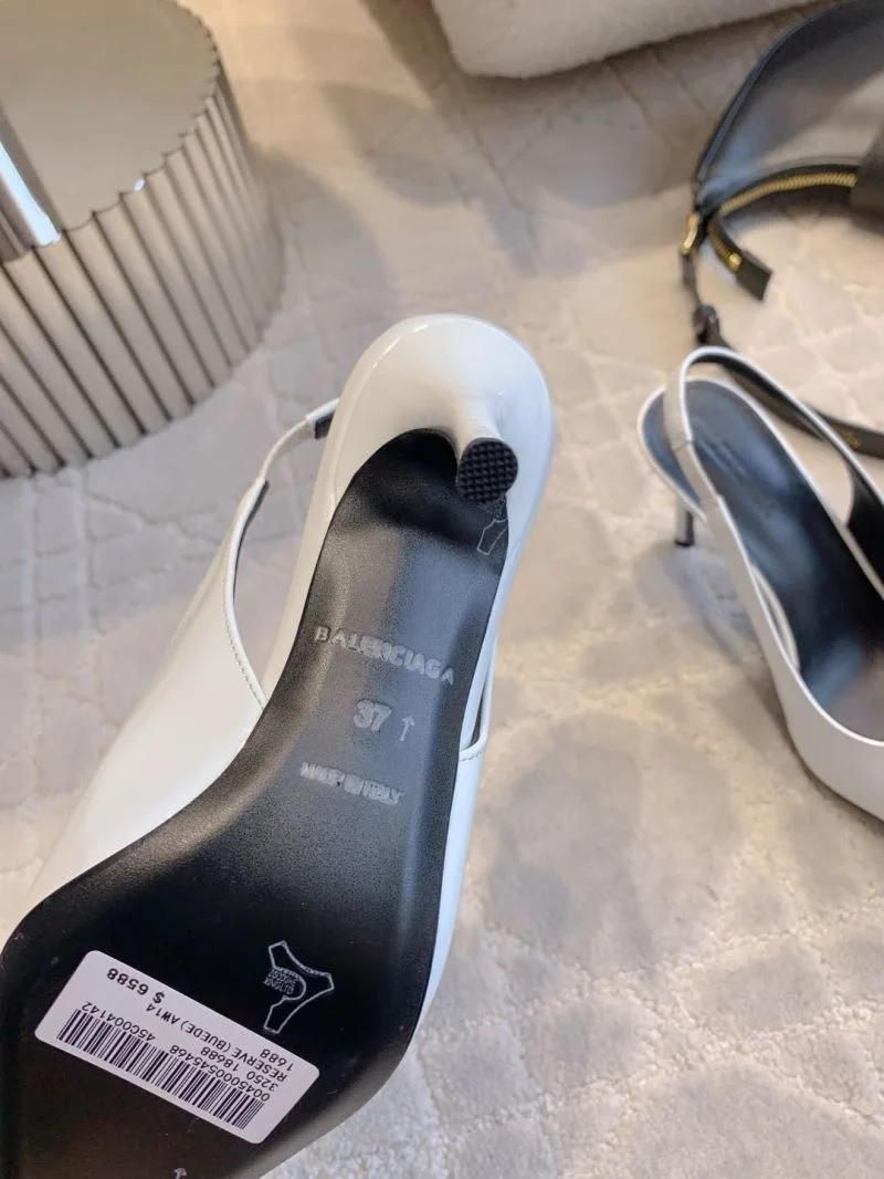 Balenciaga Sandals TravelReady 17038