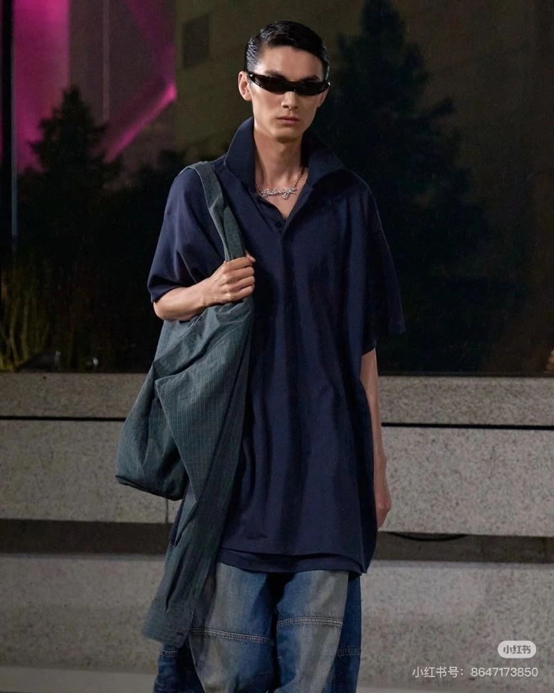 Balenciaga Shirts EasyCare 98706
