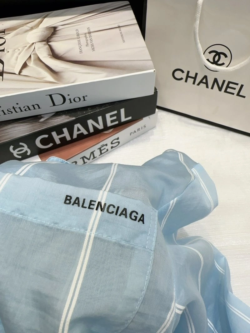 Classic Balenciaga Shirts 96353