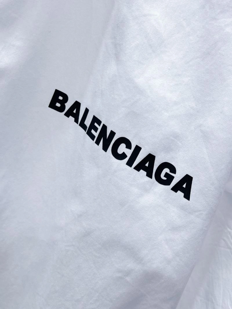 Versatile Balenciaga Shirts 97654