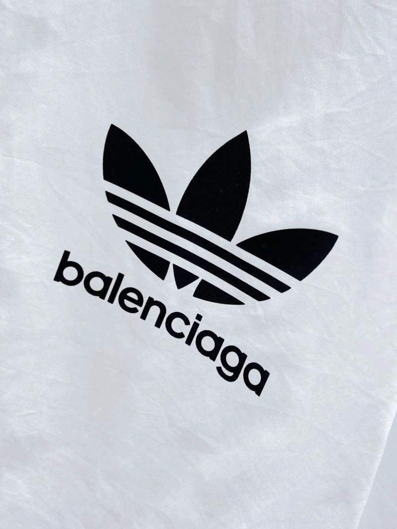 Minimalist Balenciaga Shirts 97341