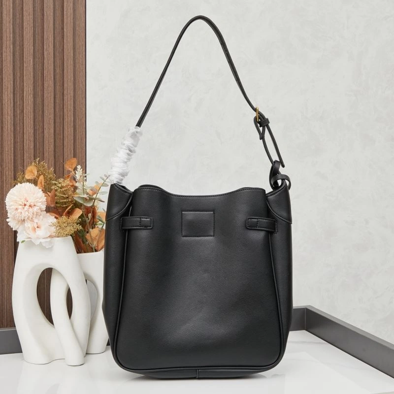 Trendsetting Balenciaga Shopping Bags 89316