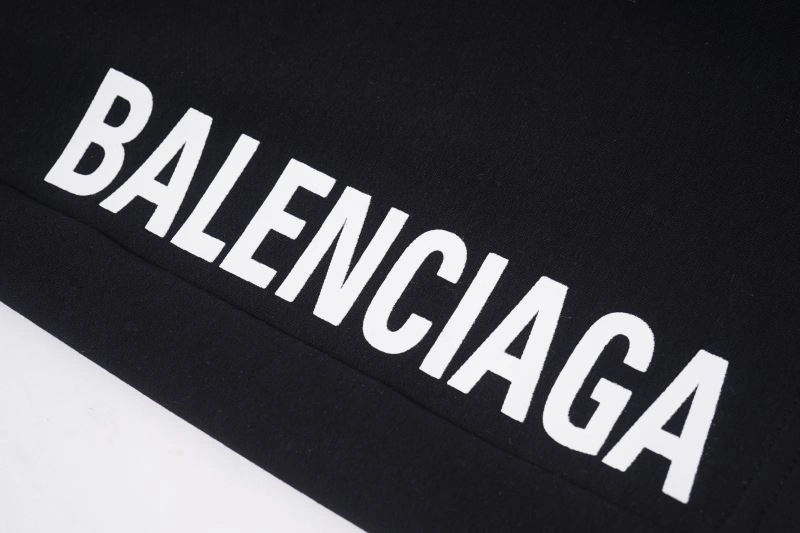 Balenciaga Short Pants Breathable 96524