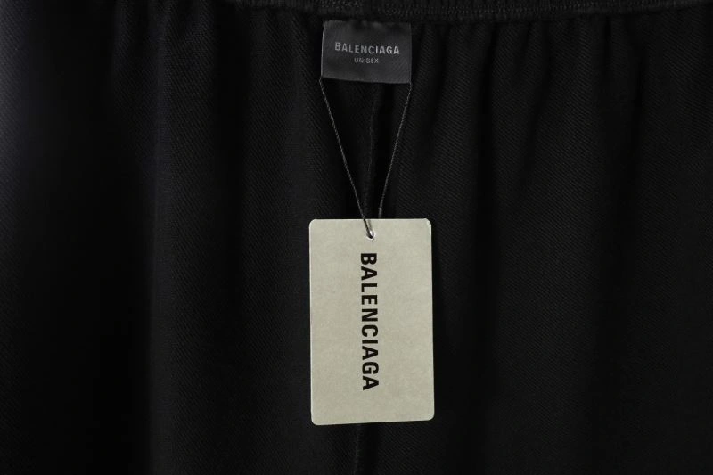 Balenciaga Short Pants Lightweight 98623