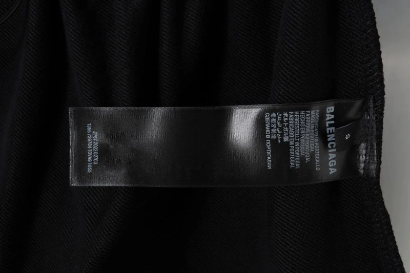 WrinkleFree Balenciaga Short Pants 98628