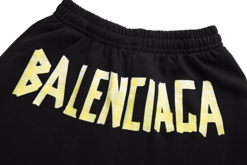 Chic Balenciaga Short Pants 98606