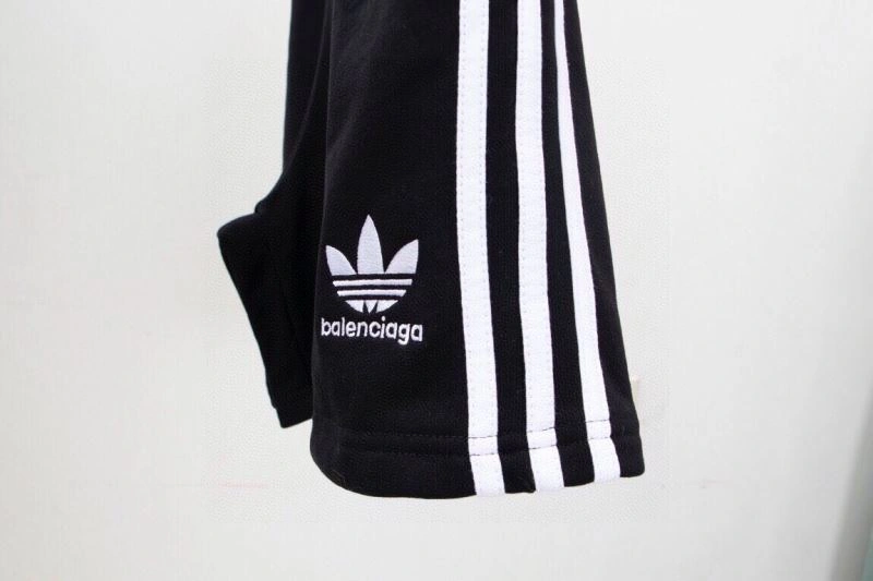 Balenciaga Short Pants Cozy 98620