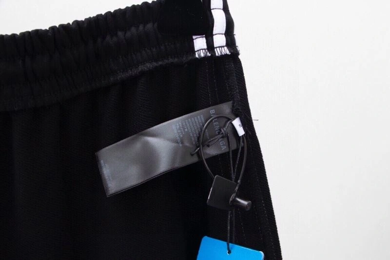 Balenciaga Short Pants Cozy 98620