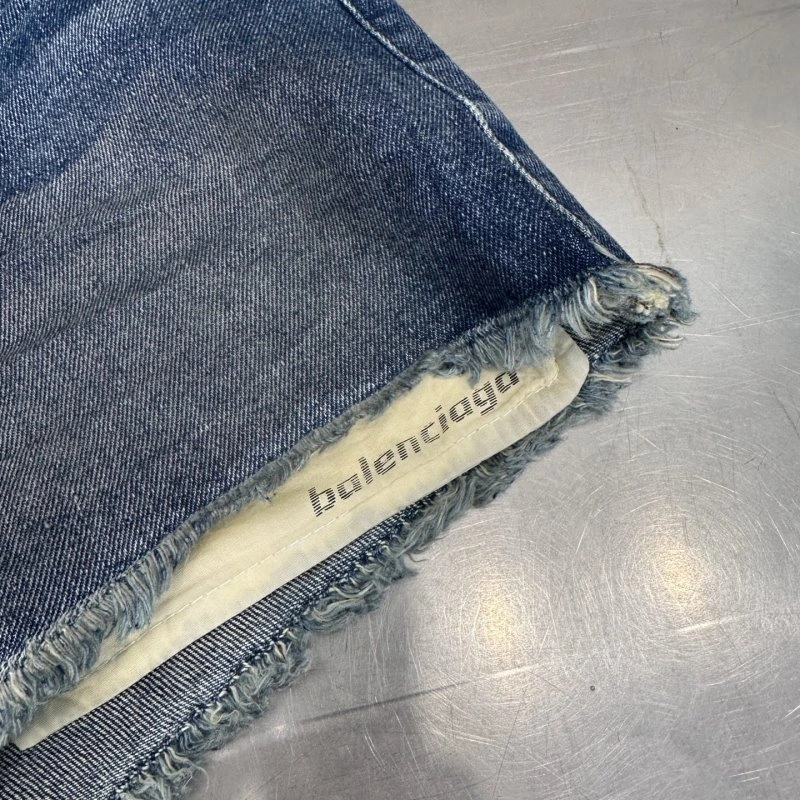 Durable Balenciaga Short Pants 96361
