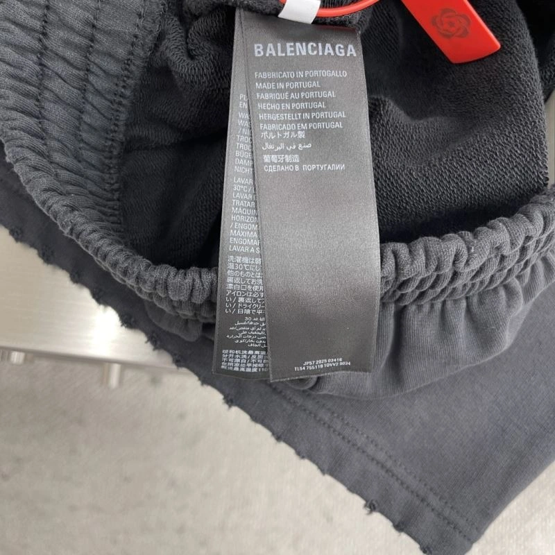 UrbanChic Balenciaga Short Pants 97054