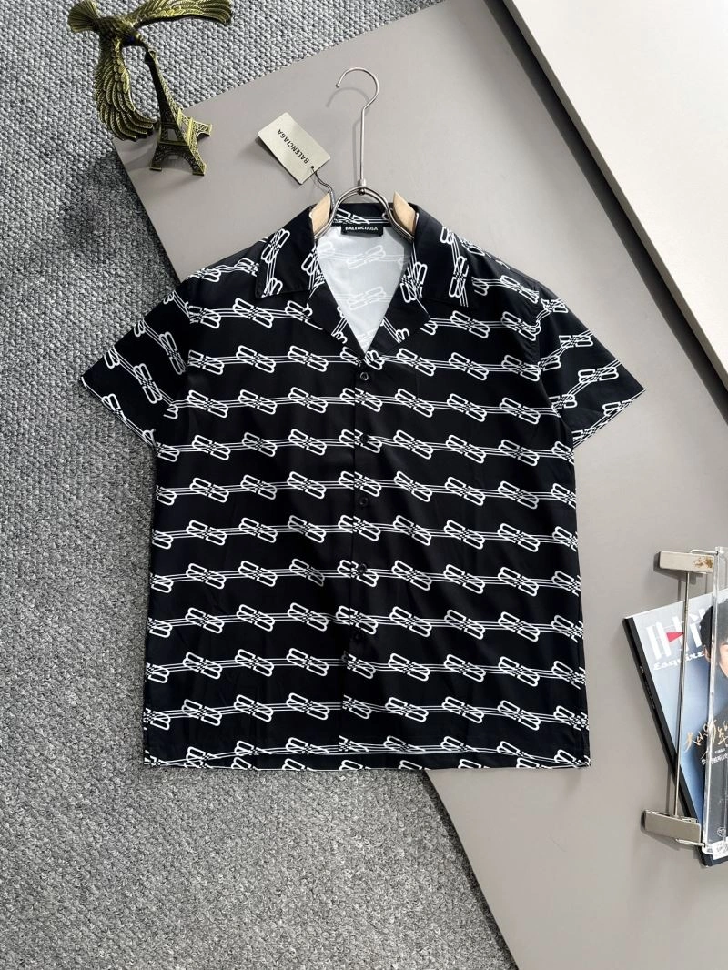 Balenciaga Short Suits Functional 98581