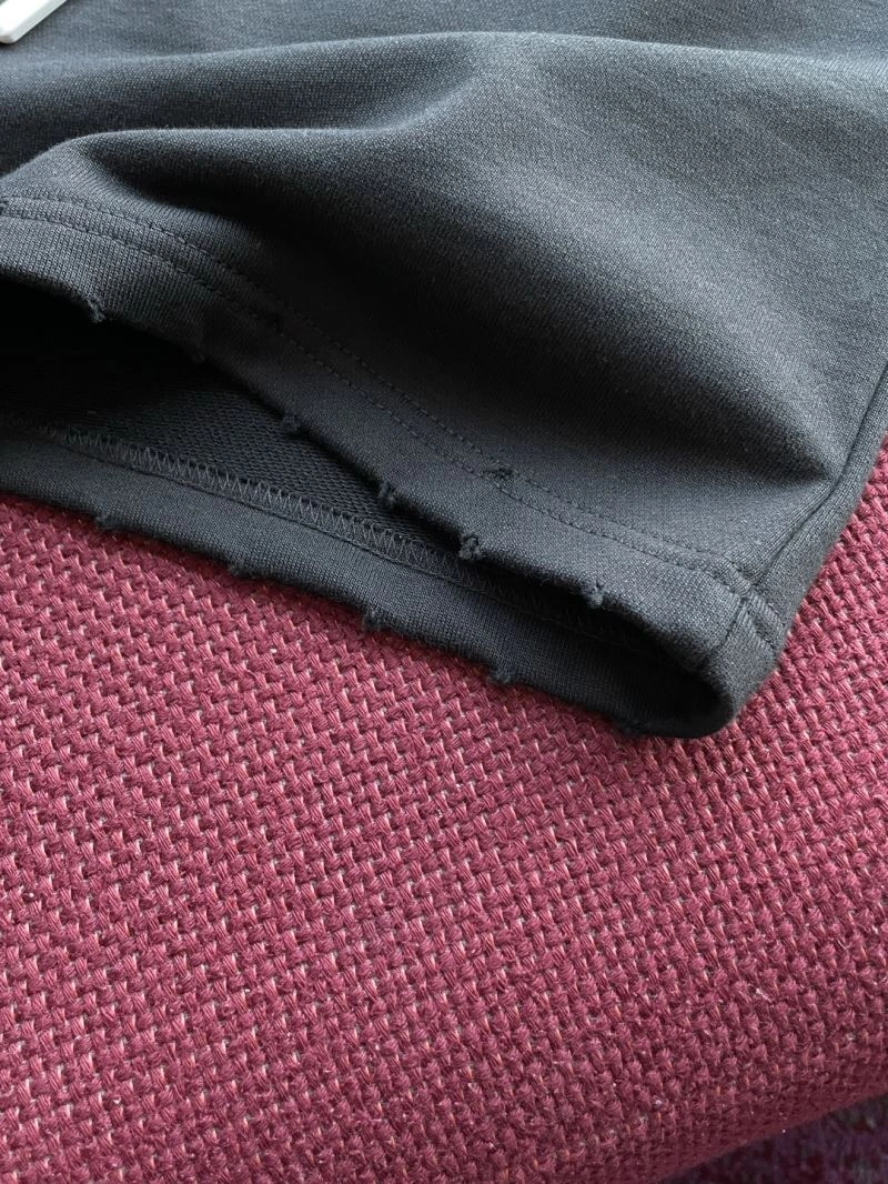 Balenciaga Short Suits Breathable 97327