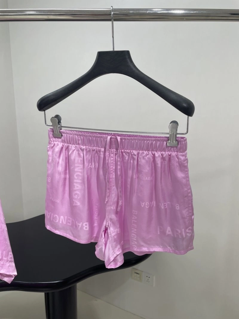 Balenciaga Short Suits Durable 96436