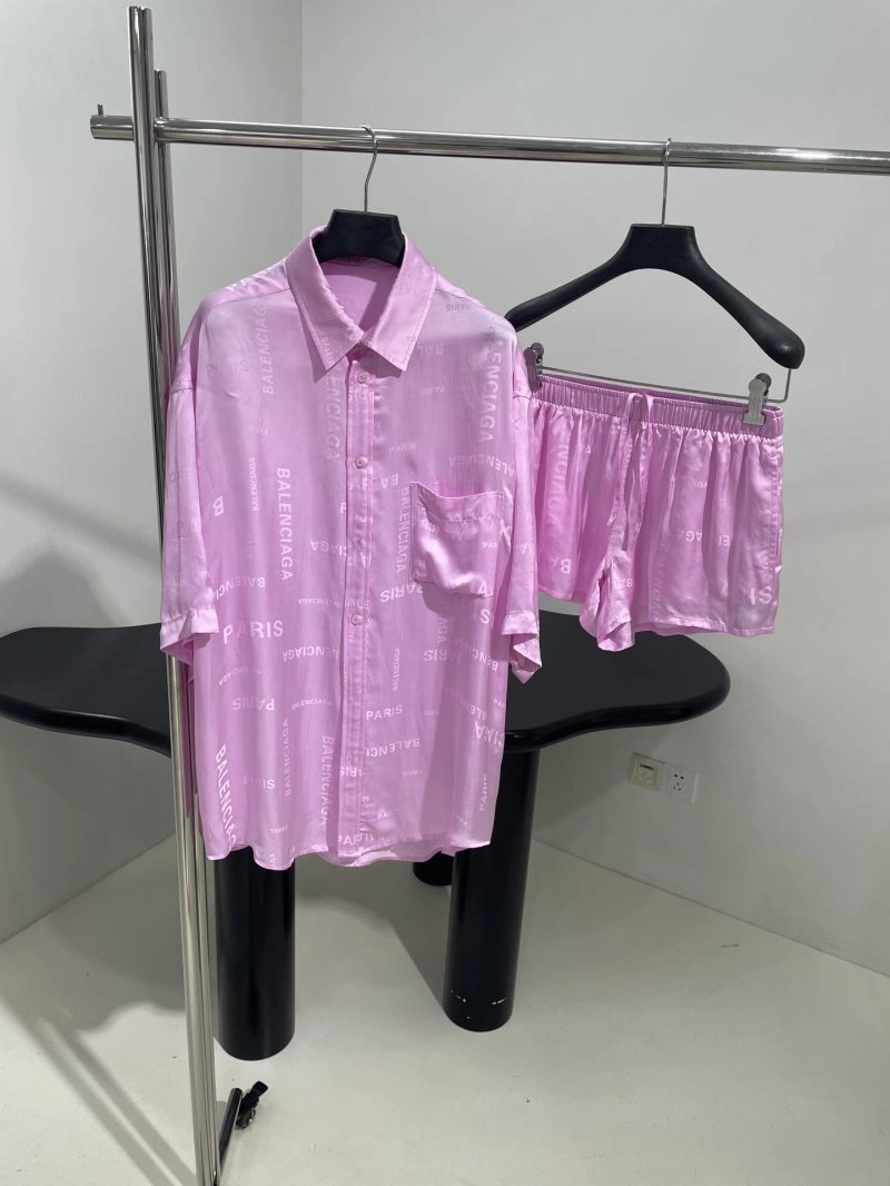 Balenciaga Short Suits Durable 96436