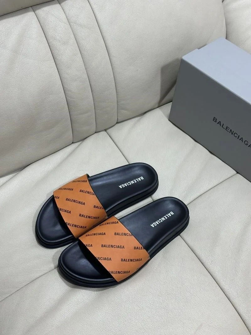 Bold Balenciaga Slippers 16587