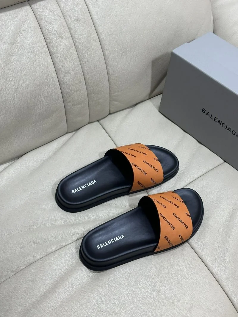 Bold Balenciaga Slippers 16587