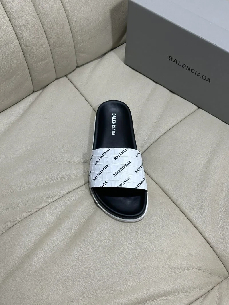 Balenciaga Slippers Trendsetting 16660