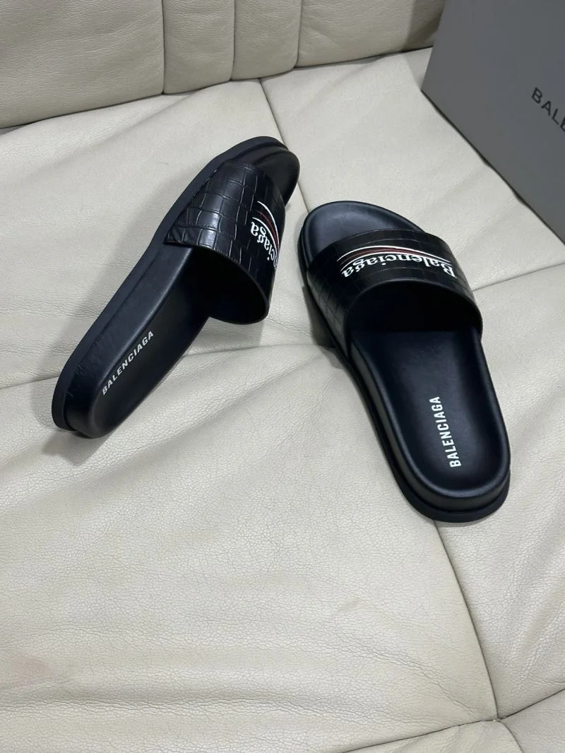 Resilient Balenciaga Slippers 16580