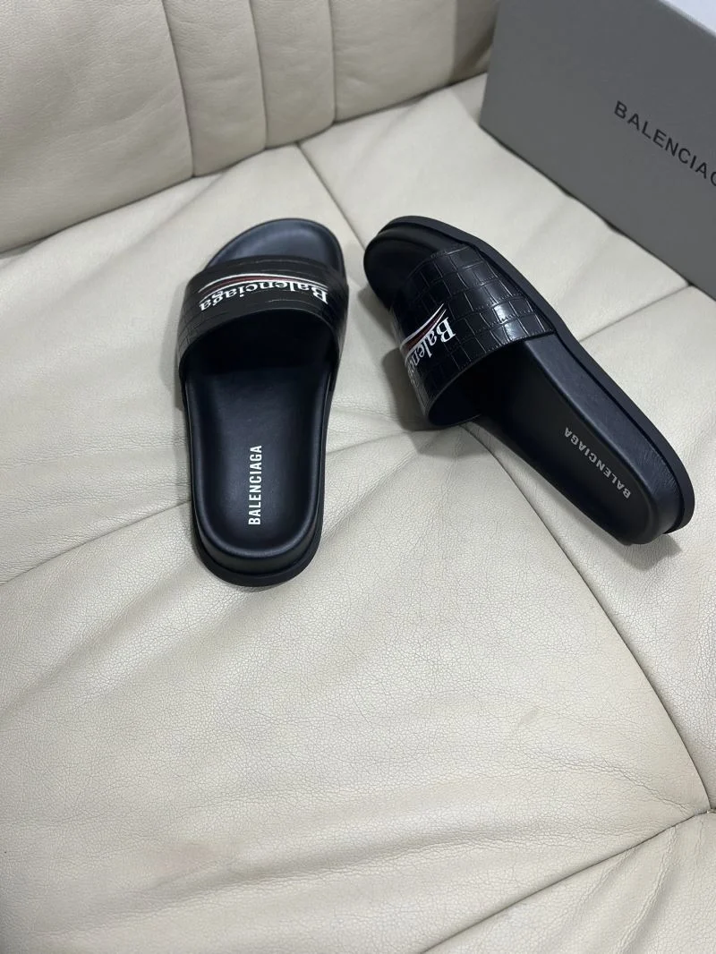 Resilient Balenciaga Slippers 16580