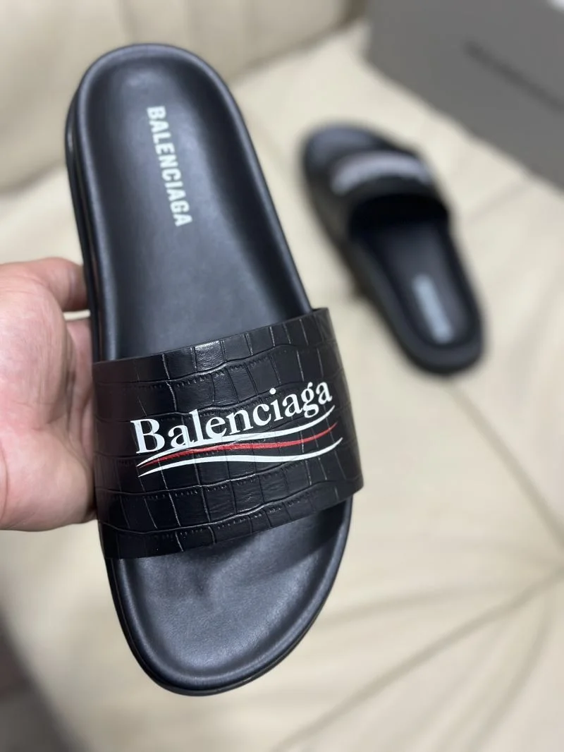 Resilient Balenciaga Slippers 16580
