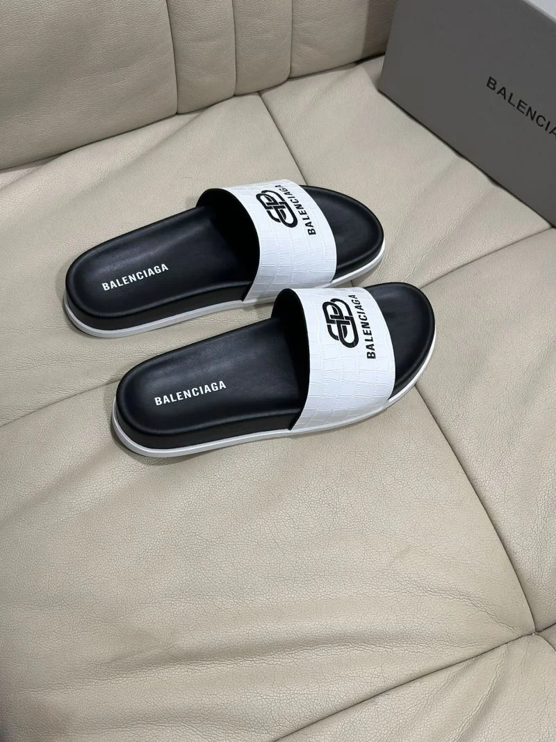 Balenciaga Slippers Refined 16577