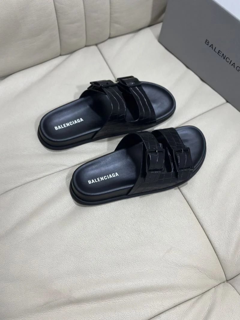 Seasonal Balenciaga Slippers 16596
