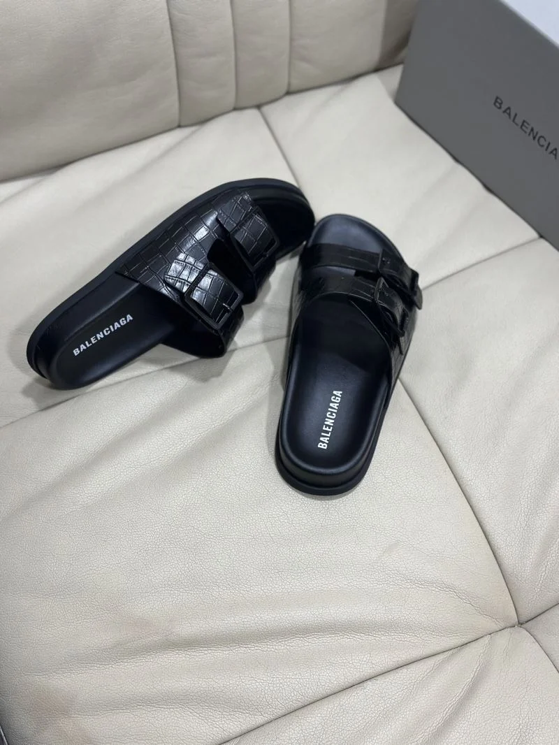 Seasonal Balenciaga Slippers 16596