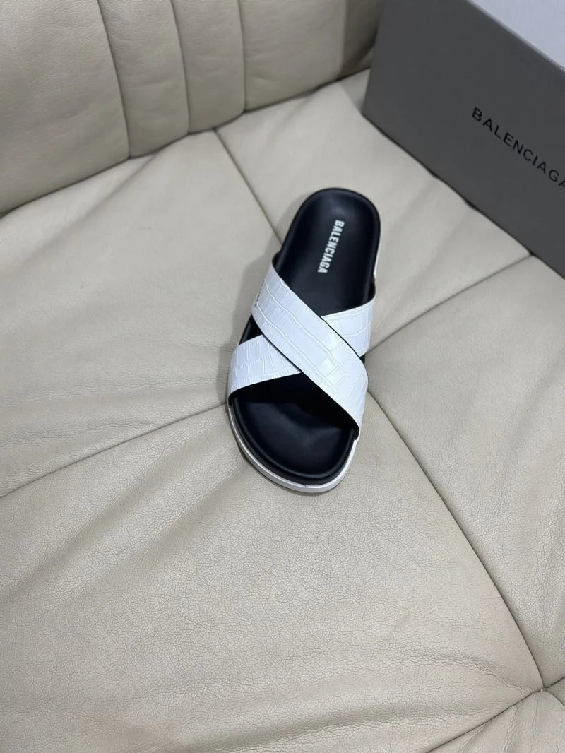 Trendy Balenciaga Slippers 16629