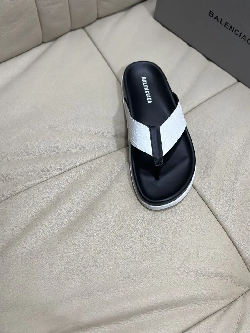 Premium Balenciaga Slippers 16565