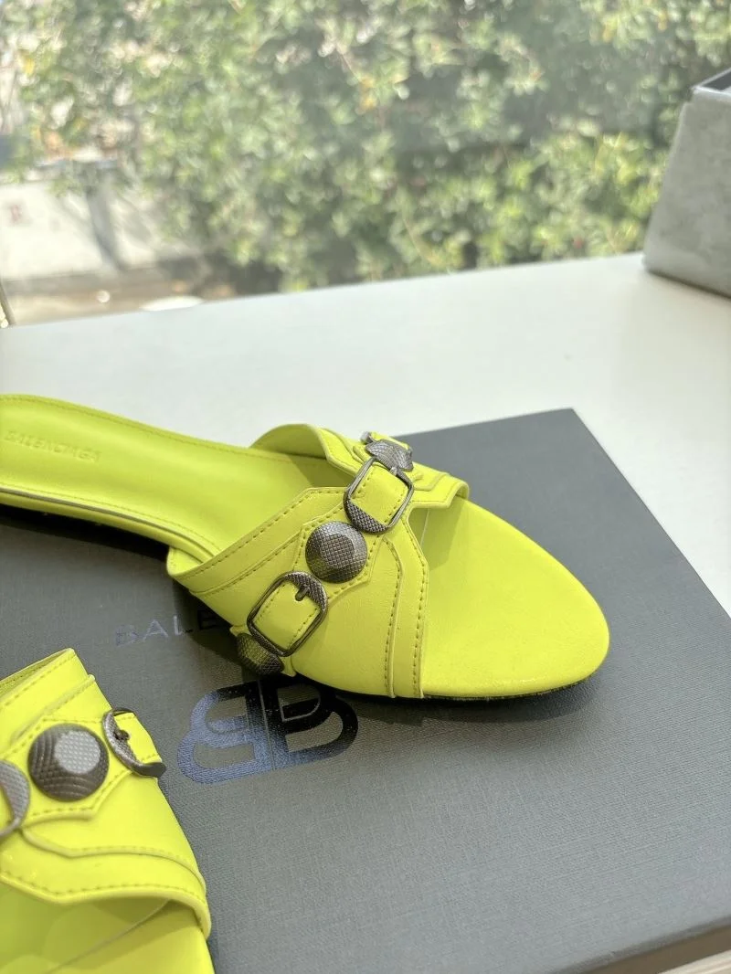 UrbanStyle Balenciaga Slippers 16771