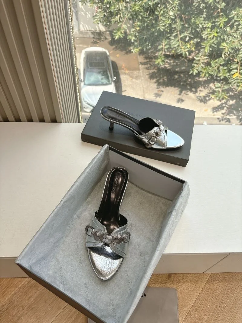 Balenciaga Slippers Contemporary 16774