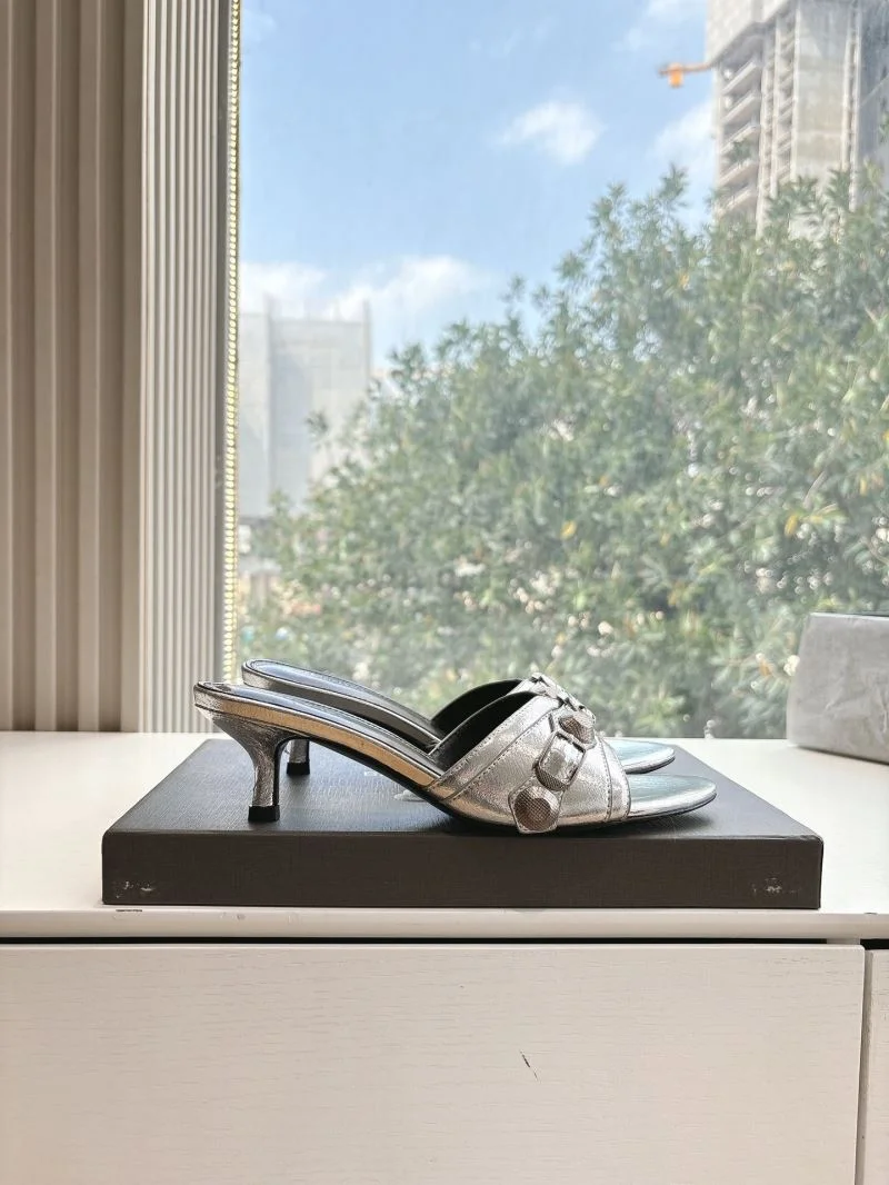 Balenciaga Slippers Contemporary 16774