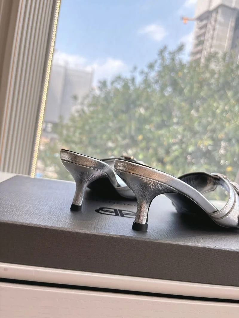 Balenciaga Slippers Contemporary 16774